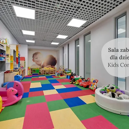 아파트 Milabaltica Gym,sauna & Parking By Lion *